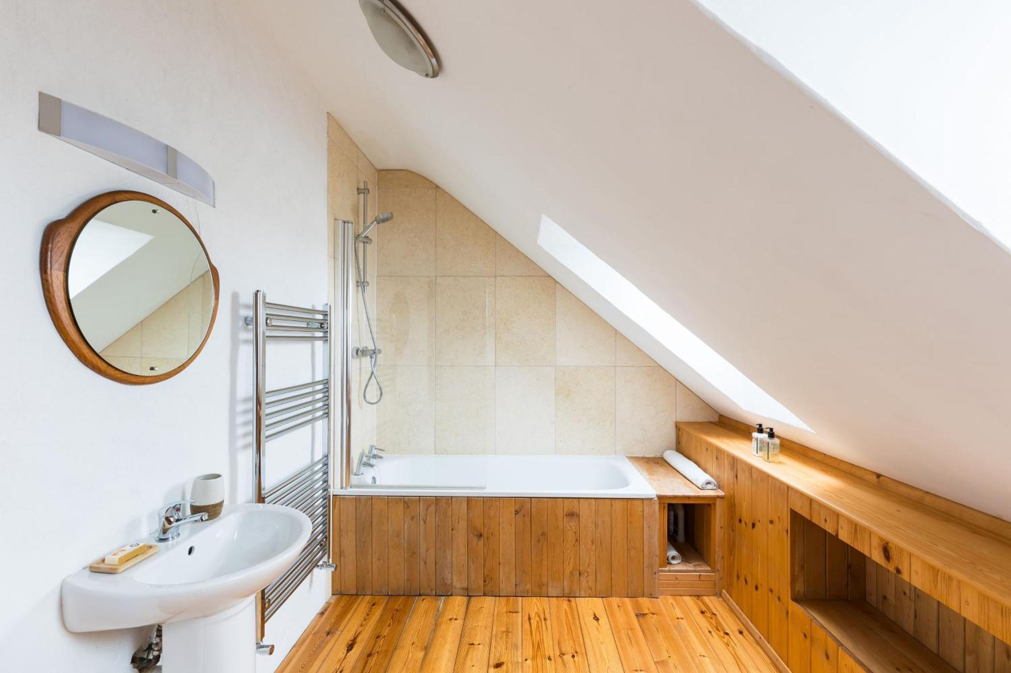 The Workshop- Eco Cottage By The Coastal Path Goodwick Luaran gambar