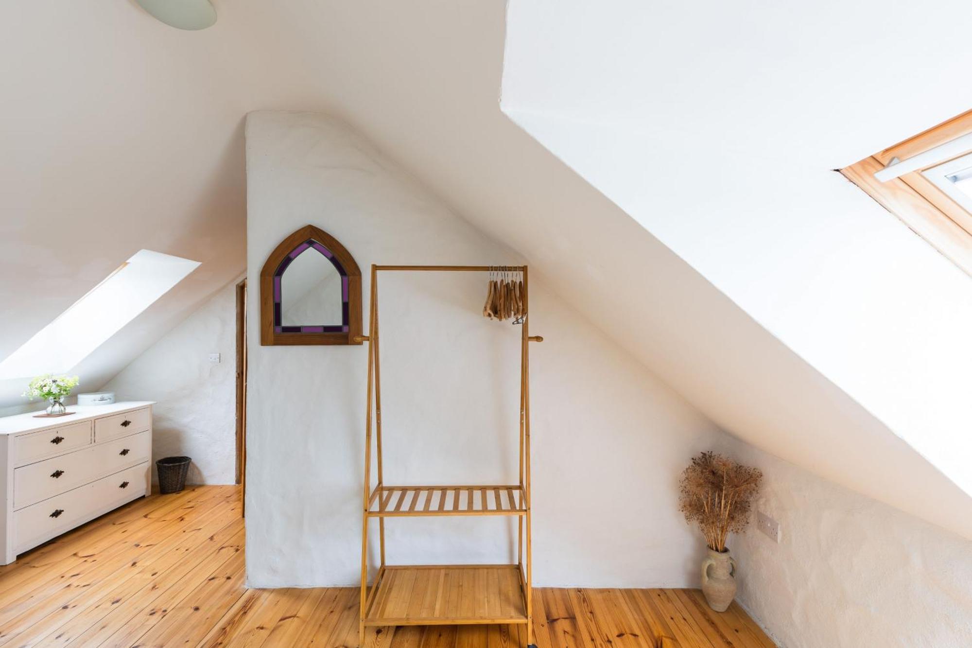 The Workshop- Eco Cottage By The Coastal Path Goodwick Luaran gambar