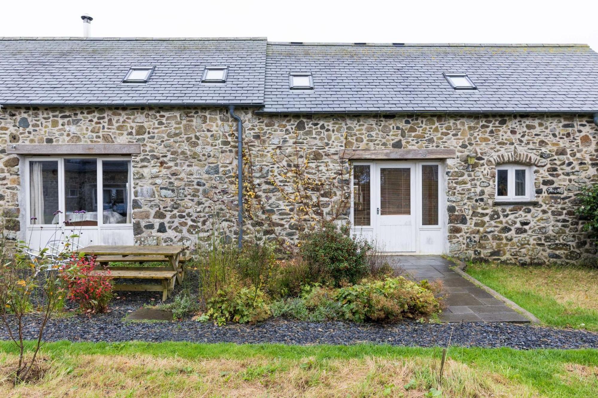The Workshop- Eco Cottage By The Coastal Path Goodwick Luaran gambar