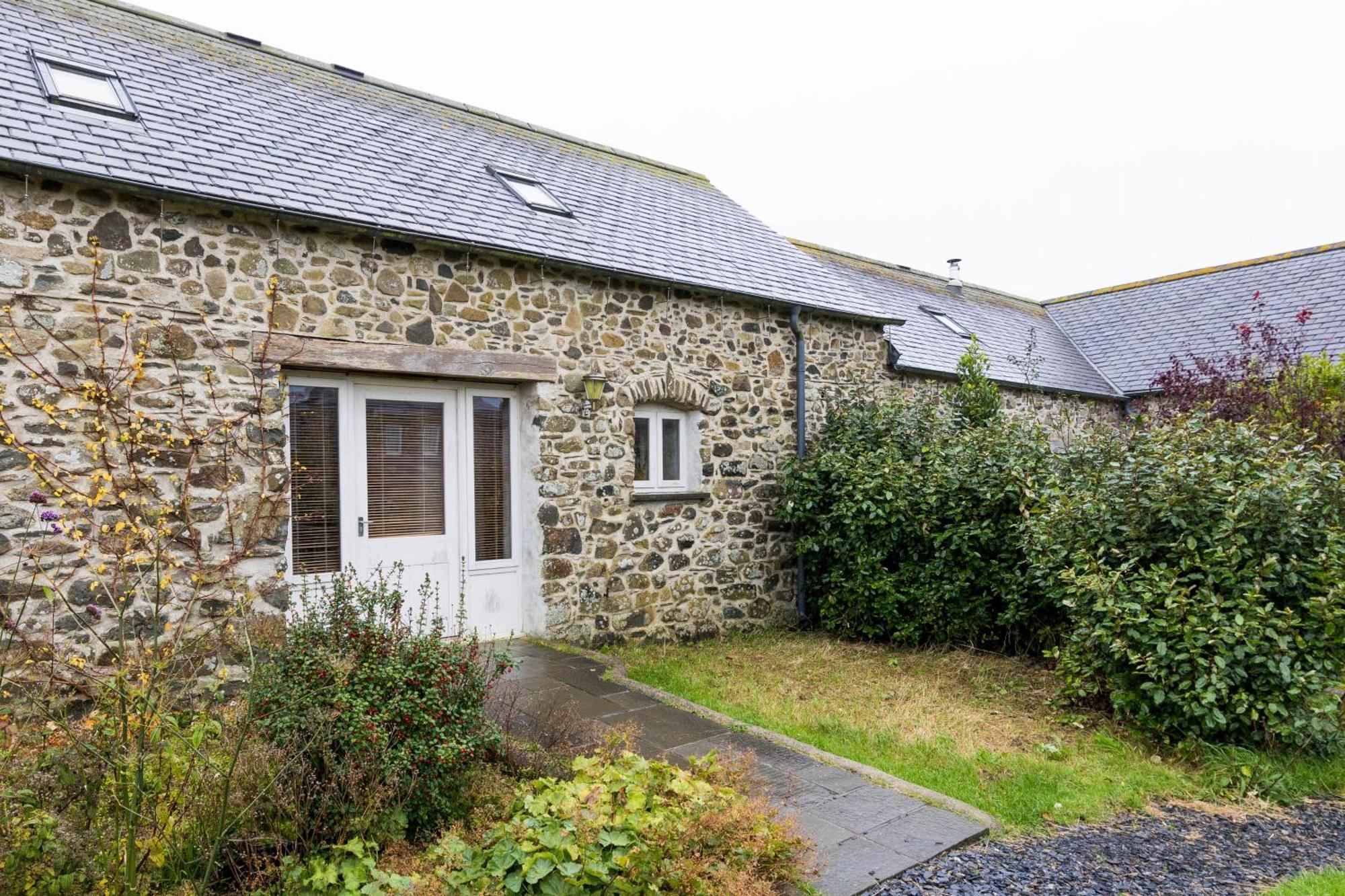 The Workshop- Eco Cottage By The Coastal Path Goodwick Luaran gambar